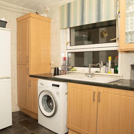 Stunning 2Nd Floor 2 Bedroom Massionette Apartment Glasgow Exterior foto