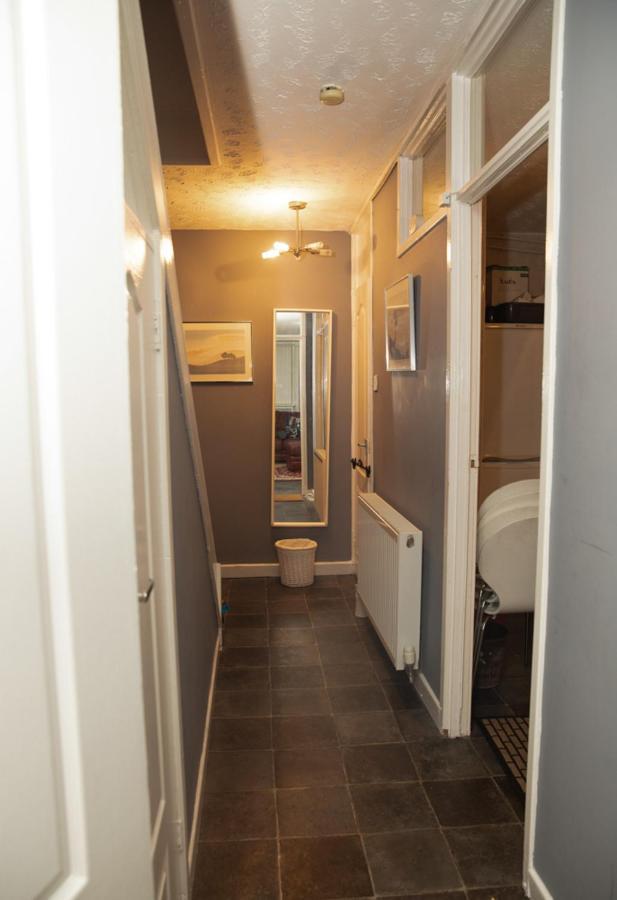 Stunning 2Nd Floor 2 Bedroom Massionette Apartment Glasgow Exterior foto
