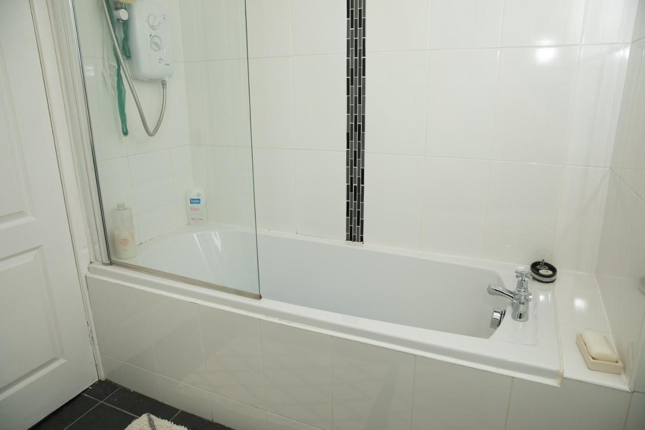 Stunning 2Nd Floor 2 Bedroom Massionette Apartment Glasgow Exterior foto